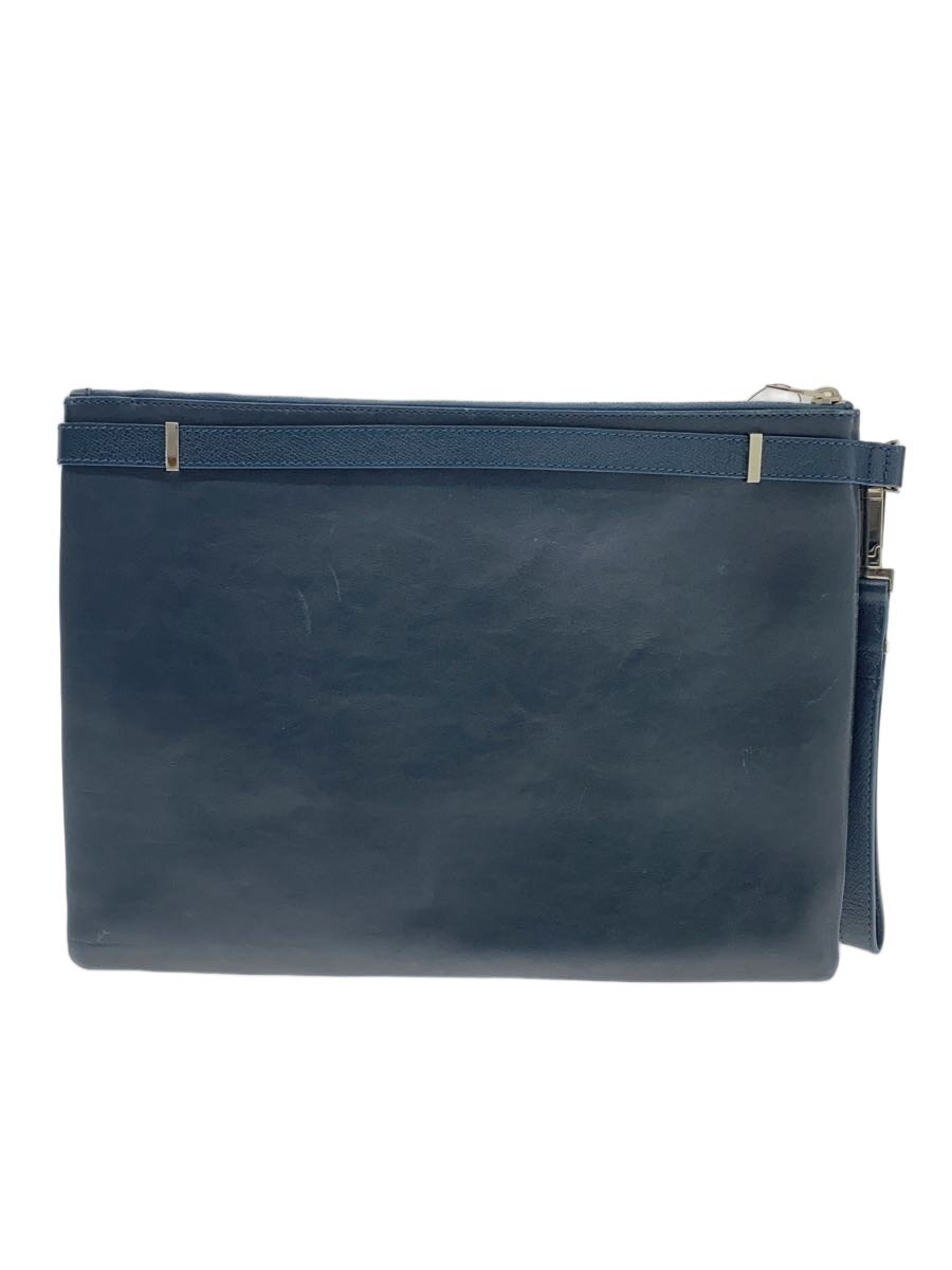 【ブランド】BALENCIAGA 【ブランドカナ】バレンシアガ 【型番】 【程度】C 【サイズ】 【メインカラー】ネイビー 【素材・生地】レザー 【キーワード】　　 2026/01/25 セカンドストリート小山店【2945】【中古】BALENCIAGA◆クラッチバッグ/レザー/NVY ブランド BALENCIAGA 型番 カラー ネイビー 柄 素材・生地 レザー>色・素材について サイズ >サイズ表示について 実寸（cm） 【バッグ】 マチ：1 / 高さ：27 / 幅：36 / 持ち手：27 【その他】 その他サイズ：/ 商品は　セカンドストリート小山店の店頭にて販売しております。商品に関するお問合わせは、お電話(TEL:0285-31-0670)にて、問合わせ番号：2329457880460をお伝えください。 配送方法やお支払い方法に関するお問い合わせは、サポートセンターまでご連絡をお願いします。 ※お電話の対応は営業時間内のみとなります。お問い合わせフォームでお問い合わせの際はご注文番号をご記入下さい この商品に関する出品店舗からのコメント 角擦れ有り