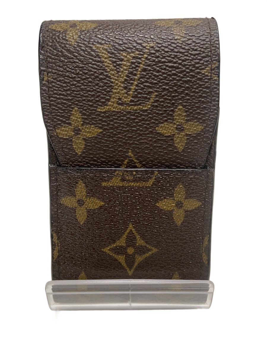 【ブランド】LOUIS VUITTON 【ブランドカナ】ルイヴィトン 【型番】M63024 【程度】B 【サイズ】 【メインカラー】ブラウン 【素材・生地】PVC（ビニール） 【キーワード】　　 2026/01/26 セカンドストリート真岡店【3726】【中古】LOUIS VUITTON◆エテュイ・シガレット_モノグラム・キャンバス/PVC/BRW ブランド LOUIS VUITTON 型番 M63024 カラー ブラウン 柄 総柄 素材・生地 PVC（ビニール）>色・素材について サイズ >サイズ表示について 実寸（cm） 【ウォレット】 縦：12 / 横：6.5 / 厚み：2.5 【その他】 その他サイズ：/ 商品は　セカンドストリート真岡店の店頭にて販売しております。商品に関するお問合わせは、お電話(TEL:0285-80-5550)にて、問合わせ番号：2337263980939をお伝えください。 配送方法やお支払い方法に関するお問い合わせは、サポートセンターまでご連絡をお願いします。 ※お電話の対応は営業時間内のみとなります。お問い合わせフォームでお問い合わせの際はご注文番号をご記入下さい