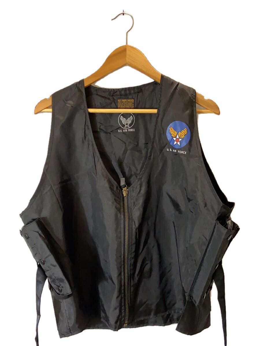 【ブランド】U.S.AIR FORCE 【ブランドカナ】ユーエスエアフォース 【型番】 【程度】B 【サイズ】その他 【メインカラー】ブラック 【素材・生地】その他 【キーワード】　　 2025/07/11 セカンドストリート真岡店【3726】【中古】U.S.AIR FORCE◆TYPE E-1/ベスト/-- ブランド U.S.AIR FORCE 型番 カラー ブラック 柄 素材・生地 その他>色・素材について サイズ その他>サイズ表示について 実寸（cm） 【ベスト】 身幅：54 / 着丈：59 【その他】 その他サイズ：/ 商品は　セカンドストリート真岡店の店頭にて販売しております。商品に関するお問合わせは、お電話(TEL:0285-80-5550)にて、問合わせ番号：2337263282187をお伝えください。 配送方法やお支払い方法に関するお問い合わせは、サポートセンターまでご連絡をお願いします。 ※お電話の対応は営業時間内のみとなります。お問い合わせフォームでお問い合わせの際はご注文番号をご記入下さい この商品に関する出品店舗からのコメント 目立ったダメージ等なくまだまだ着用いただけます。