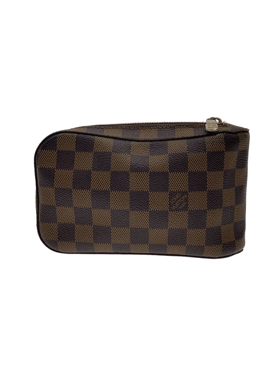 【ブランド】LOUIS VUITTON 【ブランドカナ】ルイヴィトン 【型番】N51994 【程度】C 【サイズ】 【メインカラー】ブラウン 【素材・生地】PVC（ビニール） 【キーワード】　　 2025/09/03 セカンドストリート上新庄店【3482】【中古】LOUIS VUITTON◆ジェロニモス_ダミエ・エベヌ/PVC/BRW ブランド LOUIS VUITTON 型番 N51994 カラー ブラウン 柄 素材・生地 PVC（ビニール）>色・素材について サイズ >サイズ表示について 実寸（cm） 【ウエストバッグ】 マチ：4.5 / 高さ：11.5 / 幅：19.5 / 持ち手：/ 【その他】 その他サイズ：/ 商品は　セカンドストリート上新庄店の店頭にて販売しております。商品に関するお問合わせは、お電話(TEL:06-6990-0013)にて、問合わせ番号：2334827490484をお伝えください。 配送方法やお支払い方法に関するお問い合わせは、サポートセンターまでご連絡をお願いします。 ※お電話の対応は営業時間内のみとなります。お問い合わせフォームでお問い合わせの際はご注文番号をご記入下さい この商品に関する出品店舗からのコメント ジップ部分にメッキの剥げが御座います。