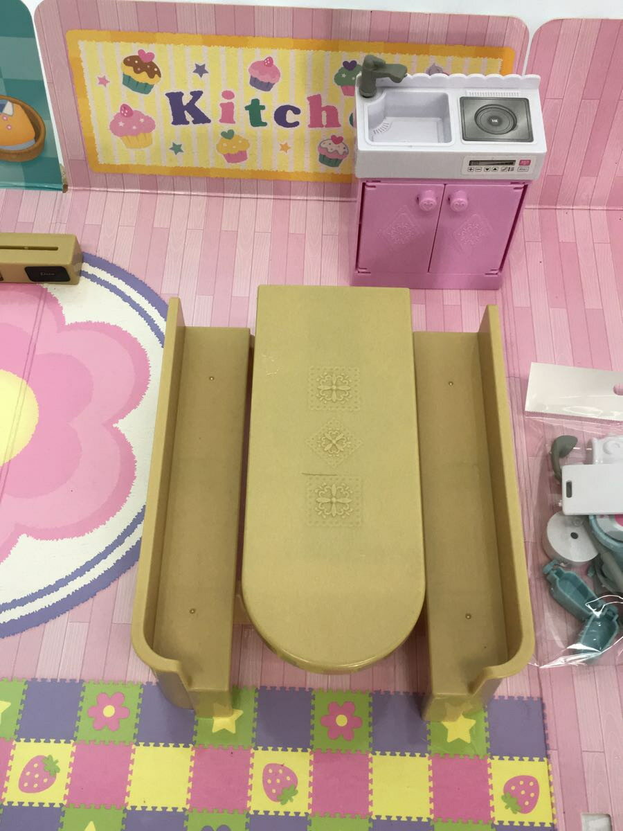 【中古】TAKARA TOMY◆リカちゃんハウス/チャイムでピンポーン♪かぞくでゆったりさん/欠品有【ホビー】