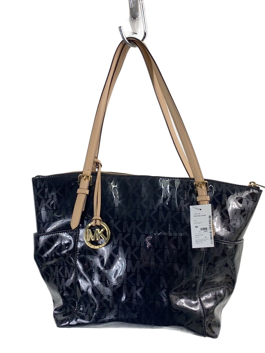 【ブランド】MICHAEL KORS 【ブランドカナ】マイケルコース 【型番】 【程度】B 【サイズ】 【メインカラー】ブラック 【素材・生地】ポリエステル 【キーワード】　　 2026/01/05 セカンドストリート高島店【4429】【中古】MICHAEL KORS◆トートバッグ/ポリエステル/BLK ブランド MICHAEL KORS 型番 カラー ブラック 柄 総柄 素材・生地 ポリエステル>色・素材について サイズ >サイズ表示について 実寸（cm） 【バッグ】 マチ：10 / 高さ：28 / 幅：34 / 持ち手：/ 【その他】 その他サイズ：/ 商品は　セカンドストリート高島店の店頭にて販売しております。商品に関するお問合わせは、お電話(TEL:0740-32-6211)にて、問合わせ番号：2344292791498をお伝えください。 配送方法やお支払い方法に関するお問い合わせは、サポートセンターまでご連絡をお願いします。 ※お電話の対応は営業時間内のみとなります。お問い合わせフォームでお問い合わせの際はご注文番号をご記入下さい この商品に関する出品店舗からのコメント 多少使用感はございますが、比較的着用回数の少ないお品物です。目立つダメージなどはなく、着用に差控えのない品物です。背面に汚れ有り。※商品には写真では確認しづらいダメージや汚れがある場合がございます。商品について気になる点がございましたら販売店舗までお問い合わせくださいませ。