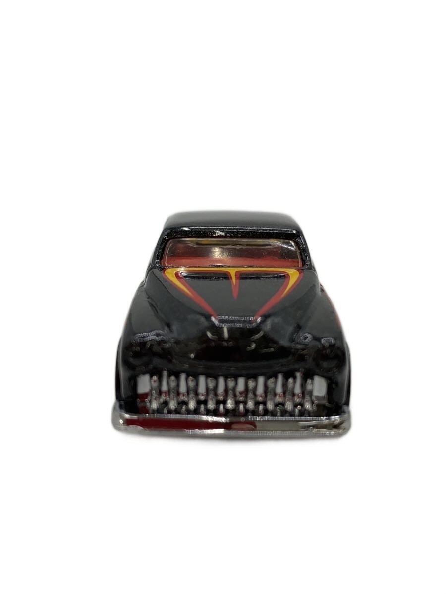 【ブランド】Hot Wheels 【ブランドカナ】ホットウィール 【型番】 【程度】B 【カラー】ブラック 【キーワード】　　 2025/09/07 セカンドストリート北九州朝日ケ丘店 【4704】【中古】Hot Wheels◆ミニカー/BLK【ホビー】 ブランド Hot Wheels 型番 カラー ブラック 実寸（cm） 【ミニカー】 幅：8 / 高さ：2.3 / 奥行：2.5 【その他】 その他サイズ：/ 商品は　セカンドストリート北九州朝日ケ丘店の店頭にて販売しております。商品に関するお問合わせは、お電話(TEL:093-562-7012)にて、問合わせ番号：2347041491670をお伝えください。 配送方法やお支払い方法に関するお問い合わせは、サポートセンターまでご連絡をお願いします。 ※お電話の対応は営業時間内のみとなります。お問い合わせフォームでお問い合わせの際はご注文番号をご記入下さい この商品に関する出品店舗からのコメント 本日は当店の商品をご覧頂き、誠にありがとうございます。目立つダメージなどはなく、使用に差し支えない商品です。※商品には写真では確認しづらいダメージや汚れが目立つ場合がございます。気になる点がございましたら販売店舗までお問い合わせ下さいませ。