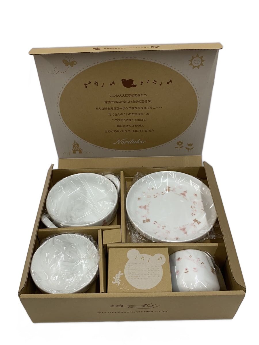 【ブランド】Noritake 【ブランドカナ】ノリタケ 【型番】 【程度】B 【サイズ】 【メインカラー】ホワイト 【素材・生地】 【キーワード】　　 2025/11/12 セカンドストリート柏崎店【3393】【中古】Noritake◆カップ&amp;ソーサー/4点セット/WHT【キッチン用品】 ブランド Noritake 型番 カラー ホワイト 柄 素材・生地 >色・素材について サイズ >サイズ表示について 実寸（cm） 【カップ＆ソーサー】 幅：/ / 高さ：/ / 奥行：/ 【その他】 その他サイズ：/ 商品は　セカンドストリート柏崎店の店頭にて販売しております。商品に関するお問合わせは、お電話(TEL:0257-28-1002)にて、問合わせ番号：2333933592709をお伝えください。 配送方法やお支払い方法に関するお問い合わせは、サポートセンターまでご連絡をお願いします。 ※お電話の対応は営業時間内のみとなります。お問い合わせフォームでお問い合わせの際はご注文番号をご記入下さい