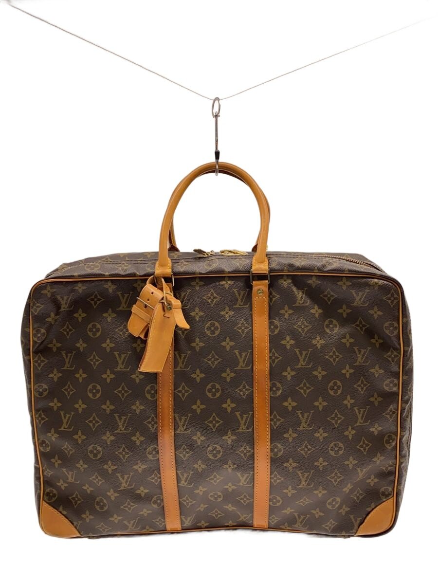 【ブランド】LOUIS VUITTON 【ブランドカナ】ルイヴィトン 【型番】M41383 【程度】C 【サイズ】 【メインカラー】 【素材・生地】PVC（ビニール） 【キーワード】　　 2026/06/16 セカンドストリート田井島店【3851】【中古】LOUIS VUITTON◆サック・48・アール_モノグラム・キャンバス/PVC【バッグ】 ブランド LOUIS VUITTON 型番 M41383 カラー 柄 素材・生地 PVC（ビニール）>色・素材について サイズ >サイズ表示について 実寸（cm） 【バッグ】 マチ：13 / 高さ：38 / 幅：49 / 持ち手：42 【その他】 その他サイズ：/ 商品は　セカンドストリート田井島店の店頭にて販売しております。商品に関するお問合わせは、お電話(TEL:096-334-5110)にて、問合わせ番号：2346751492847をお伝えください。 配送方法やお支払い方法に関するお問い合わせは、サポートセンターまでご連絡をお願いします。 ※お電話の対応は営業時間内のみとなります。お問い合わせフォームでお問い合わせの際はご注文番号をご記入下さい この商品に関する出品店舗からのコメント 【型番】M41383【商品名】サック・48・アール_モノグラム・キャンバス【シリアル】■状態についてレザー部分にシミがございます。角擦れ・ハンドルにほつれがございます。あくまで中古品となりますので、ご理解の上、ご検討をお願い致します。店頭でも同時販売を行っているため、商品説明に記載の無い汚れやダメージが生じる場合がございます。