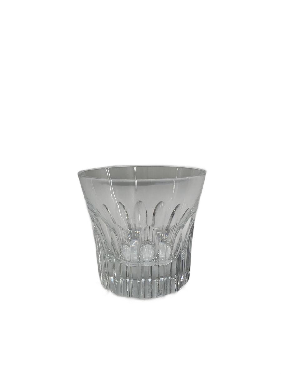 【ブランド】Baccarat 【ブランドカナ】バカラ 【型番】 【程度】B 【サイズ】 【メインカラー】 【素材・生地】 【キーワード】　　　/ 2025/07/01 セカンドストリート山鹿店【4849】【中古】Baccarat◆グラス//【キッチン用品】 ブランド Baccarat 型番 カラー 柄 素材・生地 >色・素材について サイズ >サイズ表示について 実寸（cm） 【グラス】 幅：9.5 / 高さ：8.5 / 奥行：9.5 【その他】 その他サイズ：/ 商品は　セカンドストリート山鹿店の店頭にて販売しております。商品に関するお問合わせは、お電話(TEL:0968-28-2026)にて、問合わせ番号：2334124996061をお伝えください。 配送方法やお支払い方法に関するお問い合わせは、サポートセンターまでご連絡をお願いします。 ※お電話の対応は営業時間内のみとなります。お問い合わせフォームでお問い合わせの際はご注文番号をご記入下さい この商品に関する出品店舗からのコメント 【状態について】一般的な中古品と同等のコンディションで、特筆すべき致命的なダメージはございません。こちらの商品は店頭でも同時販売しておりますので、掲載時とコンディションが異なる場合がございます。予めご了承下さいませ。商品の状態やご不明な点がございましたら、お気軽にお問い合わせ下さいませ。