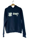 【中古】UNDEFEATED◆パーカー/M/コットン/ネイビー/プリント【メンズウェア】