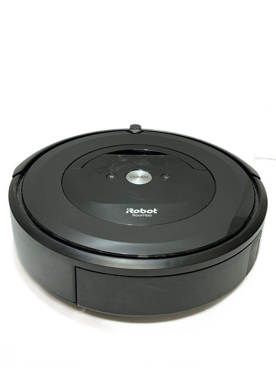【ブランド】iRobot 【ブランドカナ】［カデン］アイロボット 【型番】 【程度】B 【カラー】 【キーワード】　　　/ 2026/09/01 セカンドストリート高宮通り店 【3375】【中古】iRobot◆掃除機 ルンバ e5 e515060 RVC-Y1//【家電・ビジュアル・オーディオ】 ブランド iRobot 型番 カラー 実寸（cm） 【掃除機】 幅：33.5 / 高さ：8.5 / 奥行：33.5 【その他】 その他サイズ：/ 商品は　セカンドストリート高宮通り店の店頭にて販売しております。商品に関するお問合わせは、お電話(TEL:092-557-8787)にて、問合わせ番号：2333755999434をお伝えください。 配送方法やお支払い方法に関するお問い合わせは、サポートセンターまでご連絡をお願いします。 ※お電話の対応は営業時間内のみとなります。お問い合わせフォームでお問い合わせの際はご注文番号をご記入下さい この商品に関する出品店舗からのコメント 多少使用によるダメージや汚れが目立つ場合がございます。撮影時の光の加減によりイメージと異なる場合がございます。また、店頭でも同時販売中の為、商品のコンディションが掲載時と異なる場合がございますので、予めご了承下さい。