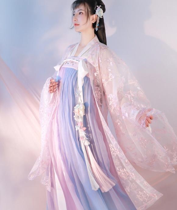 Rakuten - 可愛い漢服 刺繍中国古代宮廷衣装 貴妃皇后王女変装 華流コスプレ舞台衣装 古典チャイナドレス 超美しい中華服　チャイナ風ステージ撮影衣装