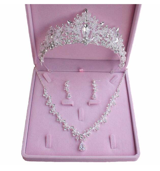 ブライダルティアラ+ネックレス+イヤリング(ピアス)3点セット 華やかウエディング髪飾りセット ヘアアクセサリー 花嫁結婚式二次会グッズ きらきら 可愛い 舞台...