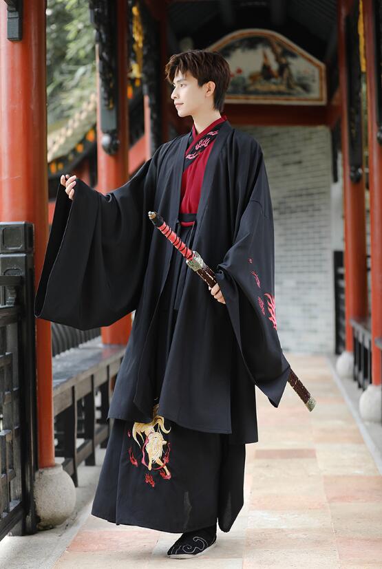 Disfraz de cosplay de Halloween Ropa china Ropa china Configuración superior e inferior Estilo étnico chino Disfraz de escenario Disfraz de cosplay chino para adultos Ropa antigua china Set de estilo Hakama Ropa Bordado de mapache Disfraz de drama de época chino Tradicional Han chino Ropa roja + negra Forro polar de manga larga Larga duración Haori Disfraz de festival de cultura de eventos S ~ 5XL — vista 3