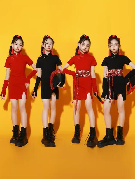 子供 中華ダンス 衣装 女の子 半袖 ショート丈 チャイナドレス ストレッチ 赤 黒 中華風 ジャズ ヒップ..