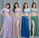 セクシー ベリーダンス衣装 レディース 大人 ベリーダンス 衣装セット 新作 Vネック 花柄 タイダイ染 五分袖 ショート丈ブラウス フリル付き ロング スカート サイドスリット 美シルエット Belly dance 社交ダンス 練習着 レッスンウエア 紫 ピンク 青 緑 M L XL