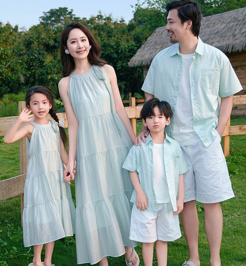 乐天商城 - 夏用 親子 ペアルック グリーン 爽やか 半袖 開襟シャツ 半ズボン ノースリーブ ロング丈 アメリカン・スリーブ ホルターネック ボヘミアン ワンピース 海 旅行 リゾート風 夏ウエア カジュアル服 家族 カップル 兄弟 お揃い服 90～150 S～3XL