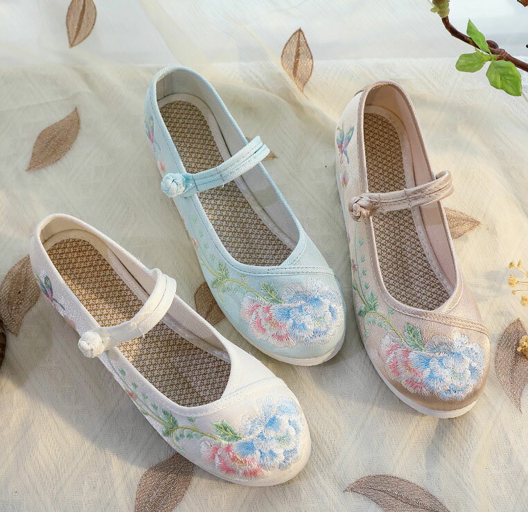 チャイナ靴 シークレットブーツ 可愛い お花刺繍 レディース 中華風パンプス 中華靴 厚底 ストラップ チャイナ古典民族風 エスニック チャイナシューズ 布地 布靴 華流 漢服 チャイナ服用 コスプレ靴 白 ブルー シャンパン色 22 22.5 23 23.5 24 24.5 25 25.5