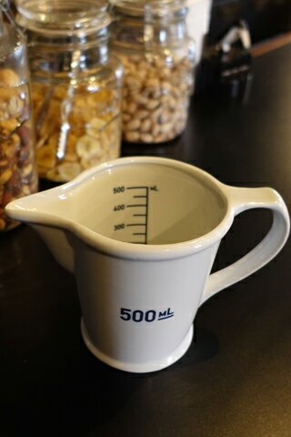 【ミルク ピッチャー 陶器 ジャグ 目盛付き 500ml おしゃれ 調理器具 ギフト アンティーク調 アンティーク風】セラミックメジャージャグ500ml