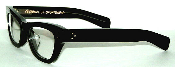 CUSHMAN/クッシュマンウェリントンサングラス≪BLACKFRAMEWELLINGTON≫(CLEAR)