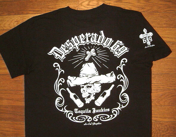 楽天JUNK HOUSE WEST【DESPERADO 69 デスペラード69】 ヘビーオンス コットン生地 メキシカン チカーノ柄 半袖 Tシャツ ≪TEQUILA JUNKIES テキーラ ジャンキー スカル≫ （BLACK×WHITE） ホットロッド バイカー ローライダー 聖母マリア プレイハンド 祈り手 ブラック 黒 ホワイト 白 メンズ