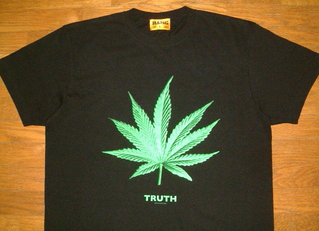  ヘビーオンス コットン生地 マリファナ カンナビス プリント 半袖 Tシャツ ≪TRUTH≫ (ブラック) 黒 ドラッグ ガンジャ 大麻 ハーブ 葉っぱ 草 ハードコア レゲエ サイケデリック レイブ ライブ ヒッピー バイカー ホットロッド メンズ