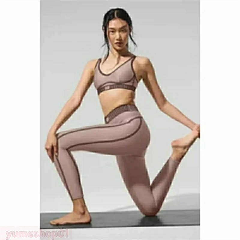 ��ALO Yoga�� �������襬 Airlift High-Waist 7/8 Line Up Legging ������ե� �ϥ��������� 7/8 �饤�󥢥å� �쥮�� �ե��åȴ� �襬������ ư���䤹�� �ǥ��꡼�Ȥ� ��������ְ��� �֥��� ��͵� �̵������� ���� ������� alo���� ���ݡ���