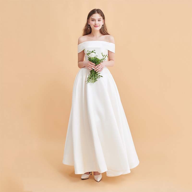 花嫁 ウエディングドレス 二次会ドレス 結婚式 格安 ウエディングドレス 披露宴 二次会 結婚式 イベント 演奏会 発表会 フォーマルドレス 白 オシャレ 高級感 海外挙式 ウエディングドレス 花嫁 オフショルダー チュールスカート チューブトップ パーティードレス