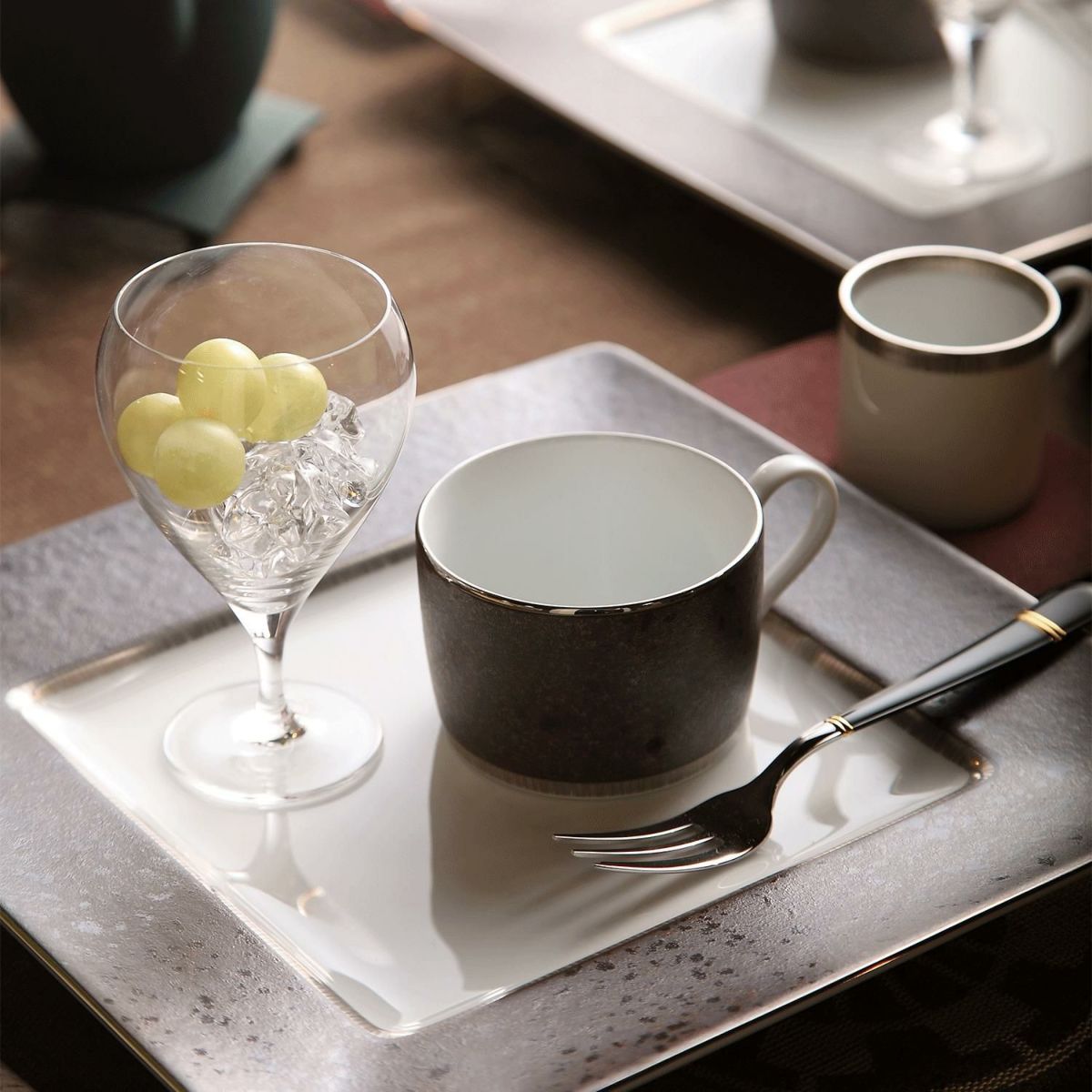 26.5cmスクエアプレート ノリタケ クリフ Noritake CLIFF 〈1643L/91134〉 化粧箱...