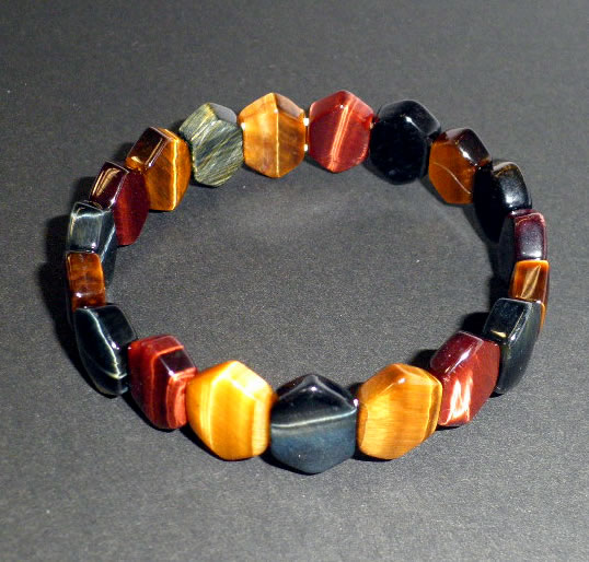 【無料ラッピング 敬老の日 お誕生日 内祝い ギフト お返し】三色トラメ六角 バングル【天然石】【水晶,数珠】【浄化浄化石】