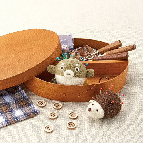 クロバー（CLOVER）　裁縫道具　針山　羊毛フェルトピンクッション〈はりねずみ〉　【品番：23-020】