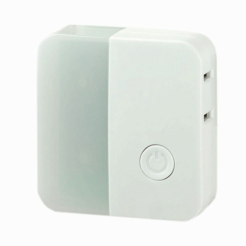 朝日電器（ELPA）　LEDスイッチ付ライト コンセント差込タイプ　ホワイト　【品番：PM-LC101（W）】