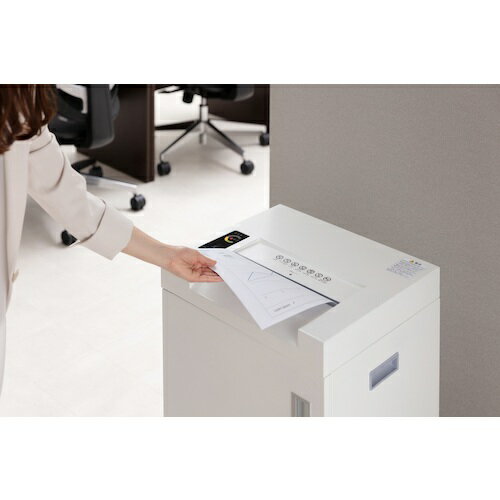 【別途送料あり】アイリスオーヤマ　IRIS　517475　オフィスシュレッダー　OF325C　ホワイト　【品番：OF325C】