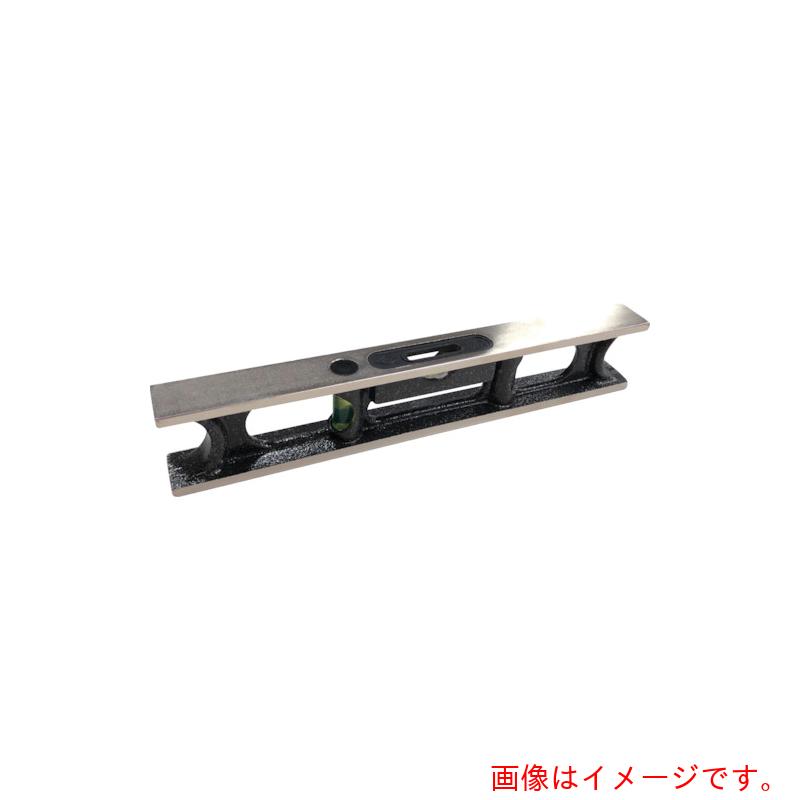 特長 ●ニッケルメッキ仕上げで錆に対する耐食性に強いです。 ●従来品と比べ気泡管が見やすくなりました。 用途 ●溶接作業などでの水平の確認に。 仕様 ●長さ(mm)：380 ●高さ(mm)：40.5 ●厚さ(mm)：22.5 ●マグネット：なし ●気泡管色：黄色 ●精度：±1.5mm/m=±0.0859°以内 ●感度：0.5mm/m=0.0286° ●気泡管タイプ：チューブ型樹脂製気泡管 ●測定面溝：V溝 ●Iビーム型フレーム ●黒色焼付塗装、メッキ仕上げ 材質 ●鋳鉄 質量・質量単位 ●925.0g 【メーカー名】（株）アカツキ製作所 【メーカー品番】L-880 380MM