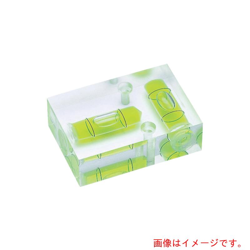 特長 ●機械、機器への取り付けに最適です。 ●気泡管2軸タイプです。 ●穴無しタイプもございます。 ●特注サイズ等の対応可（別途見積要） 用途 ●水平測定に。 ●機械、機器等への組込もしくは取付 仕様 ●長さ(mm)：35 ●高さ(mm)：50 ●厚さ(mm)：15 ●マグネット：なし ●精度：0.5mm/m=0.0286°(PTH-30は、1.33mm/m=0.0764°) ●感度：34’/2mm(PTH-30は、91’/2mm) 材質 ●本体：アクリル樹脂（PMMA) ●気泡管：アクリル樹脂(PMMA) 質量・質量単位 ●29.0g 【メーカー名】（株）アカツキ製作所 【メーカー品番】PTH-50