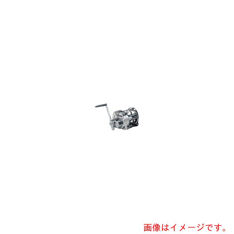特長 ●ステンレス製ボディーの表面にバフ研磨を施したもので、ステンレスの美しさを生かしたタイプです。 ●特殊クラッチカバーの中にストッパーを内蔵した方式で誤操作が出来ない構造のため、危険性もなく安全な作業を行うことが出来ます。 ●ブレーキ機構全体を防塵、防滴式としているため、ブレーキ機構から発する騒音も小さく、ブレーキ部分のメンテナンス期間も他機構に比べて比較的ながく作動はきわめてスムーズです。 用途 ●船、食品工場、クリーンルーム等に最適。 ●学校体育用各種ネットの昇降 ●バスケット用ゴールボードの昇降装置 ●公園などの公共設備 仕様 ●最大能力(t)：0.5 ●減速比：1/8.90 ●ワイヤ巻取量(mm×m)：6×40 ●ハンドル長(有効最大値)(mm)：250 ●バフ研磨加工 ●メカニカルブレーキ型 ●ストッパー内蔵式 ●ブレーキ機構のみ防塵・防滴式 ●ハンドル操作は回転式となります 材質 ●ボディー:ステンレス（SUS-304）の外面にバフ研磨加工を施しています 質量・質量単位 ●15.6kg 注意事項 ●外部からのブレーキ解除は出来ません ●ワイヤロープは付属しておりません。別途ご用意下さい。 ●別途送料 【メーカー名】マックスプル工業（株） 【メーカー品番】SB-5-SIC