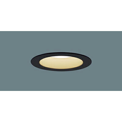 ●器具光束： 856lm ●電圧： 100V ●消費電力： 11.3W ●消費効率： 75.7lm/W ●アルミダイカスト枠： ブラックつや消し ●天井埋込型、埋込穴φ125、浅型8H・高気密SB形・拡散タイプ（マイルド配光） ●Ra83 ●適合リニューアルプレート： LGK02002 ●150形電球1灯器具相当 ●55度までの傾斜天井に取付可能 ●入力電流（100V時）： 0.2A ●寸法： 埋込穴径:φ125mm、埋込高:80mm ●光源： LED（電球色タイプ）1個、色温度:2700K、光源寿命:40000時間（光束維持率70％） ●ランプトランス： LED内蔵、電源ユニット内蔵 ※調光操作不可 ※配光については斜天井対応となっていません。 ※施工時、埋込高さは80mm必要となります。 ※直下近接限度10cm 【メーカー名】パナソニック（株） 【メーカー品番】LGD5202LLE1