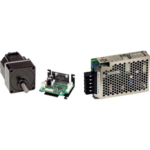 特長 ●DCブラシレスモータとドライバセットです。 ●すぐに使える電源ユニットパッケージをご用意ください。 ●幅広い速度制御範囲（90〜3000r/min速度比1：33）です。 ●業界最小・最軽量クラスのモータドライバです。 ●安定した速度制御（速度変動率0.5%以下）ができます。 ●2段階スピード設定機能搭載（内部ボリューム/外部入力）しています。 ●セーフスタート機能搭載による安全設計です。 ●加速時間・減速時間設定、瞬時停止が可能です。 ●回転数パルス出力によるモータの速度モニターが可能です。 用途 ●各種工場向け設備（製造・組立装置、検査装置、実験装置、搬送機器など）用。 仕様 ●出力(kW)：0.03 ●軸までの高さ(mm)：80.5 ●取付ピッチ(mm)A×B：60×60 ●軸径(mm)：10 ●製造国：日本 ●ギア比：1：5 質量・質量単位 ●1.7kg セット内容・付属品 ●モータ、ドライバ、ドライバ信号ケーブル、ドライバ電源ケーブル、取扱説明書、並行キー 【メーカー名】シナノケンシ（株） 【メーカー品番】CBA-30CDF-SA-PS