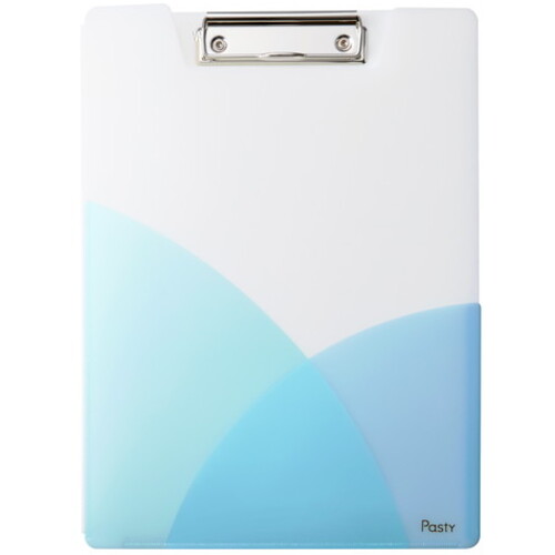 特長 ●表紙ポケットにA4プリントから付箋などの小物類を収納できます。 用途 ●一時保管や持ち運び用に。 仕様 ●色：ソーダブルー ●用紙サイズ：クリップファイル ●幅(mm)：237 ●高さ(mm)：315 ●角まる設計 材質 ●本体：ポリプロピレン（PP）、とじ具：金属 質量・質量単位 ●0.212kg 注意事項 ●取り寄せ品につき発注後のキャンセル・お客様都合での返品は不可となります。 【メーカー名】プラス（株） 【メーカー品番】FL-601CP-SB