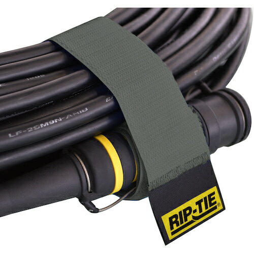 特長 ●高い耐久性を誇るRIP-TIEケーブルラップ。 ●サイズ、カラーバリエーションも豊富です。 用途 ●ケーブル管理に 仕様 ●色：灰 ●幅(mm)：38 ●長さ(mm)：350 ●厚さ(mm)：2 ●最大結束径(mm)：95 ●引張強度(N)：117 ●使用温度範囲(℃)：-56.7〜93.3 ●耐久使用回数(回)：10000 ●光カメラケーブル、オプティカルコンケーブル等のコネクタ付きケーブルを適切に管理 ●コネクタに装着することでコネクタとケーブルをしっかりホールドし、運搬・保管時のケーブルへの負荷を軽減 ●素材は10000回以上繰り返し使えるVelcro社製面ファスナー ●重量のあるケーブルに適した高耐久性 ●種類や用途によって色分けができる全10色展開 材質 ●ナイロン 質量・質量単位 ●350.0g 【メーカー名】（株）RIP−TIE 【メーカー品番】OP-14-050-GY