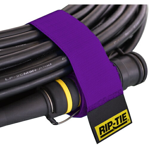 特長 ●高い耐久性を誇るRIP-TIEケーブルラップ。 ●サイズ、カラーバリエーションも豊富です。 用途 ●ケーブル管理に 仕様 ●色：紫 ●幅(mm)：38 ●長さ(mm)：450 ●厚さ(mm)：2 ●最大結束径(mm)：120 ●引張強度(N)：117 ●使用温度範囲(℃)：-56.7〜93.3 ●耐久使用回数(回)：10000 ●光カメラケーブル、オプティカルコンケーブル等のコネクタ付きケーブルを適切に管理 ●コネクタに装着することでコネクタとケーブルをしっかりホールドし、運搬・保管時のケーブルへの負荷を軽減 ●素材は10000回以上繰り返し使えるVelcro社製面ファスナー ●重量のあるケーブルに適した高耐久性 ●種類や用途によって色分けができる全10色展開 材質 ●ナイロン 質量・質量単位 ●8.0g 【メーカー名】（株）RIP−TIE 【メーカー品番】OP-18-1PK-V