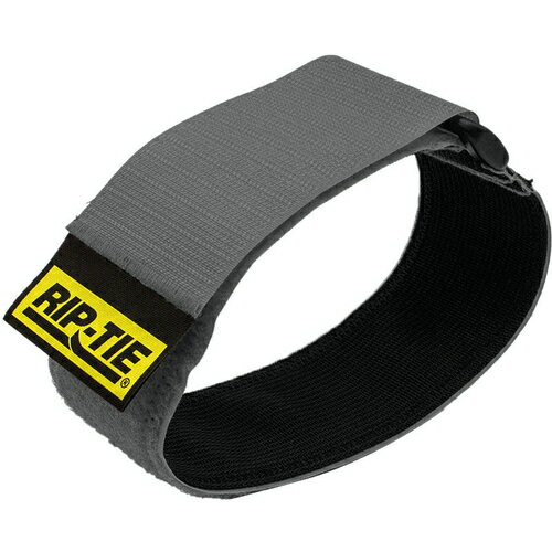 特長 ●高い耐久性を誇るRIP-TIEケーブルラップ。 ●サイズ、カラーバリエーションも豊富です。 用途 ●ケーブル管理、結束ベルトに。 仕様 ●色：灰 ●幅(mm)：50.8 ●長さ(mm)：1828.8 ●厚さ(mm)：3 ●最大結束径(mm)：539 ●引張強度(N)：235 ●使用温度範囲(℃)：-56〜93.3 ●耐久使用回数(回)：10000 ●裏面に工業用ナイロンウェビングを縫い合わせて補強した重負荷向けタイプ ●バックルにストラップを一度通して引っ張ることで、力をかけずにケーブル類をしっかり固定することができます ●ケーブル類の管理はもちろん、三脚、ガーデンホース、スーツケースなどの固定用バンド、荷締めベルトとしても最適 ●先端にはプルタブ付きで、ケーブルを巻き外しする際も片手でスムーズ ●素材は1万回以上の着脱テストをクリアしたVelcro(R)社(ベルクロ)の面ファスナー 材質 ●ナイロン 質量・質量単位 ●3900.0g 【メーカー名】（株）RIP−TIE 【メーカー品番】OW-72-050-GY