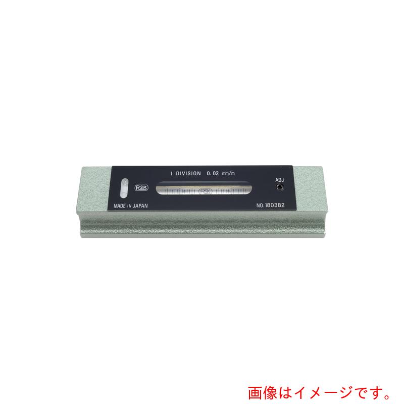 特長 ●社内規格精度です。 ●最も汎用的な水平調整用水準器です。 ●JIS認証取得工場にて、製造・検査しています。 用途 ●工作機械の据付調整に最適です。 仕様 ●長さ(mm)：250 ●幅(mm)：48 ●厚さ(mm)：47 ●感度(mm)：0.05mm/m感度（mm/m）：0.05 ●気泡管の全範囲精度（目盛）:±2.0目盛以下 ●自社規格品 材質 ●ベース：鋳鉄(FC250) 質量・質量単位 ●2300.0g セット内容・付属品 ●六角レンチ ●合格書 【メーカー名】新潟理研測範（株） 【メーカー品番】08-05-250