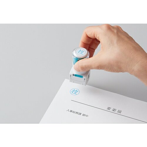 住設プロ 楽天市場店のシヤチハタ（Shachihata）　スタンプ　ビジネス用　キャップレス　E型　赤　合格　タテ　X2−E−126V2　【品番：X2-E-126V2】｜アングル2