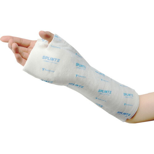 特長 ●エッジ処理が不要で処置が簡単なポリエステル不織布芯材のスプリント材です。 ●グラスファイバー芯材に比べ、X線透過性に優れています。 ●ロールタイプです。 ●使用する際の長さやカット位置の確認が容易にできるよう、アルミパック両端に1cm単位のメモリがついています。 ●スプリント材のカットに最適な専用はさみもご用意しています。 仕様 ●幅(mm)：75 ●長さ(m)：4.5 ●一般医療機器 材質 ●ポリエステル ●ポリプロピレン ●水硬性ポリウレタン樹脂 質量・質量単位 ●1500.0g 【メーカー名】（株）竹虎 【メーカー品番】030233