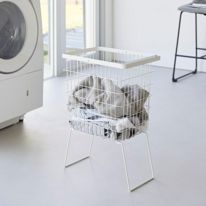 Laundry Containers - 山崎実業　折り畳み脚付きランドリーバスケット タワー ホワイト 4903208014625　【品番：01462】