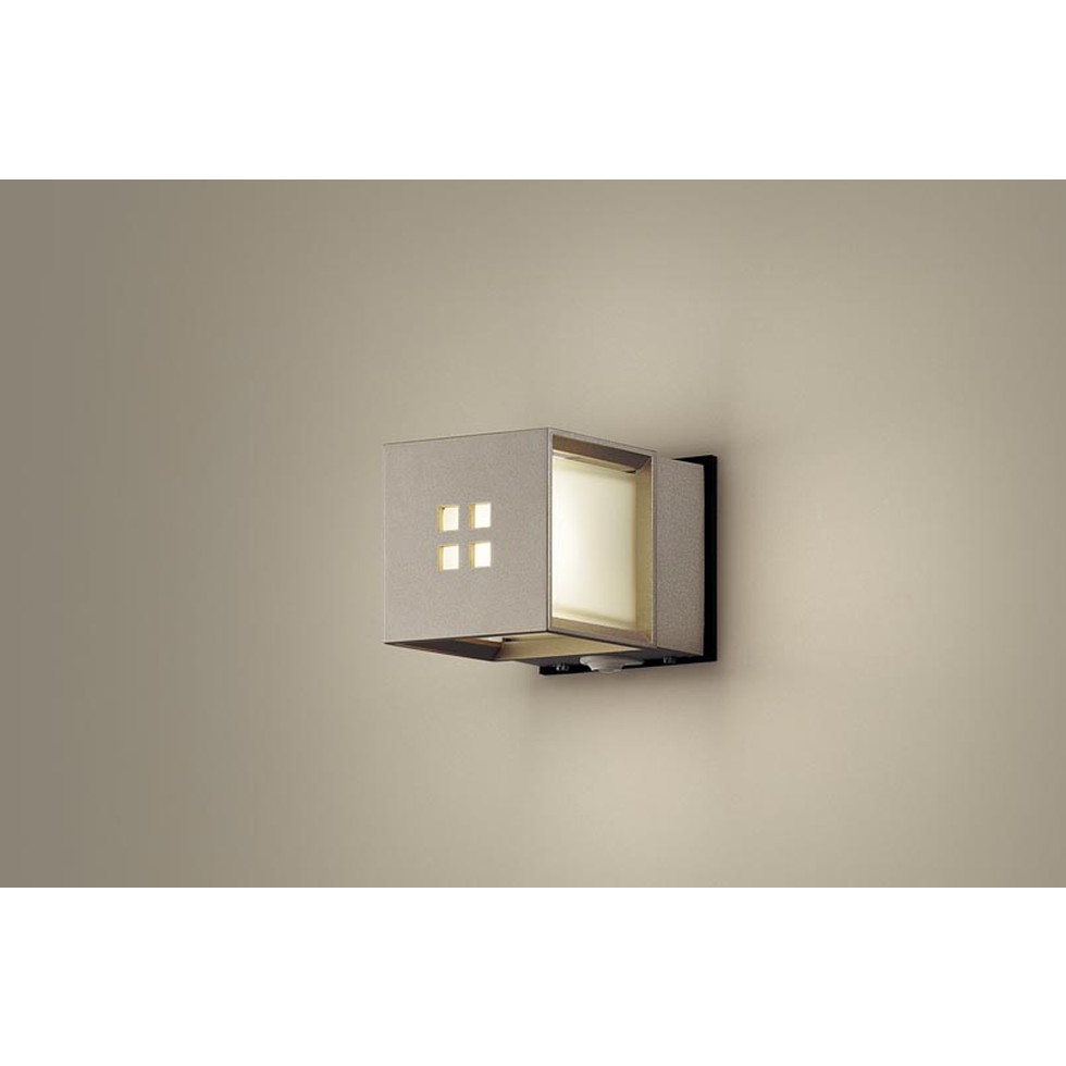 パナソニック[LGWC85040YF]エクステリア　壁直付型　LED（電球色）　ポーチライト　密閉型　LED電球交換型・防雨型・FreePaお出迎え・点灯省エネ型・明るさセンサ付　白熱電　エクステリア