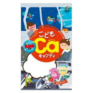 　 ※パッケージデザイン等は予告なく変更されることがあります。予め御了承下さい。 　 特徴 ●こどもカルシウム+乳酸菌キャンディは、不足しがちなカルシウム、乳酸菌を配合した、お子様や、ご家族も楽しめる棒付キャンディです。 ●パッケージはお子様の喜ぶキャラクターを配したデザインにしています。お子様へのお土産等に最適です。 ●乳酸菌はクリスパタス菌KT−11（Lactobacillus crispatus KT−11）を使用しています。 ●1袋70gあたりカルシウム500mg、乳酸菌100億個入り。 原材料 ＜ヨーグルト味＞甜菜糖、水飴、還元パラチノース、殺菌乳酸菌末／貝カルシウム、酸味料、甘味料（キリトール）、香料 ＜いちごヨーグルト味＞ 甜菜糖、水飴、還元パラチノース、殺菌乳酸菌末／貝カルシウム、酸味料、甘味料（キリトール）、香料、着色料（アントシアニン色素） 栄養成分表示 1袋70g当り エネルギー・・・262.9kcalたんぱく質・・・0g脂質・・・0g炭水化物・・・65.7g食塩相当量・・・0.01g カルシウム・・・500mg殺菌乳酸菌・・・100億個 ご注意 ・高温多湿、直射日光を避けて保存してください。・開封後はなるべくお早めにお召し上がりください。 ・体に合わない時はご使用をおやめください。＜保護者の方へ＞ ・お子様がスティックを口に入れたまま遊んだり、誤って飲み込んだりしないようにご注意ください。 原産国 日本 広告文責 くすりの勉強堂TEL 0248-94-8718 ■発売元：ユニマットリケン