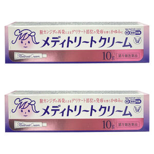 ※コチラの商品はお一人様2点までとさせていただきます。予めご了承ください商品特徴●カンジダ菌は、健康な女性でも皮膚、口の中、消化管、腟に存在します。腟カンジダは、かぜ、疲労、ストレスなどで免疫機能が低下したり、以下の要因で腟の中のカンジダ菌が増殖し、発症する疾患で、腟のかゆみ、おりもの（白色）、発赤、熱感、痛みを生じます。一度発症すると再発しやすい疾患です。 ●ホルモンの変化（月経前）　●抗生物質　●ピル　●妊娠　●糖尿病　●服装（湿ったり、きつい下着） ●メディトリートクリームは、有効成分のミコナゾール硝酸塩がカンジダ菌に対して強い抗菌作用を示し、不快な症状をやわらげる外陰用クリームです。腟症状を伴う場合は、必ずメディトリートと併用してご使用ください。 効能・効果腟カンジダの再発による、発疹を伴う外陰部のかゆみ（過去に医師の診断・治療を受けた方に限る）ただし、腟症状（おりもの、熱感等）を伴う場合は、必ず腟剤（腟に挿入する薬）を併用してください。 用法・用量成人（15歳以上60歳未満）、1日2〜3回、適量を患部に塗布してください。ただし、3日間使用しても症状の改善がみられないか、6日間使用しても症状が消失しない場合は、医師の診療を受けてください。 （1）外陰部症状のみの場合：本剤を使用してください。腟剤（腟に挿入する薬）との併用が望まれます。 （2）腟症状（おりもの、熱感等）を伴う場合：本剤に腟剤（腟に挿入する薬）を併用してください。 ※ご使用の前に入浴するか、ぬるま湯で患部を清潔にし、使用してください。成分 [1g中]ミコナゾール硝酸塩…10mg添加物：ポリオキシエチレンセチルエーテル、自己乳化型モノステアリン酸グリセリン、パラベン、ミリスチン酸イソプロピル、流動パラフィン、セタノール 使用上の注意■してはいけないこと（守らないと現在の症状が悪化したり、副作用が起こりやすくなります） 1.次の人は使用しないでください （1）初めで発症したと思われる人。（初めて症状があらわれた場合は、他の疾病が原因の場合があり、その場合は医師の診断を受ける必要があります） （2）本剤又は本剤の成分によりアレルギー症状を起こしたことがある人。（本剤の使用により再びアレルギー症状を起こす可能性があります） （3）15歳未満又は60歳以上の人。（15歳未満の人は初めて発症した可能性が高く、また60歳以上の人は他の疾患の可能性や他の菌による複合感染の可能性があるため） （4）妊婦又は妊娠していると思われる人。（薬の使用には慎重を期し、医師の診断を受ける必要があります） （5）発熱、悪寒、下腹部痛、背中や肩の痛み、色のついた又は血に染まったおりもの、魚臭いおりもの、生理の停止、腟からの不規則又は異常な出血、腟又は外陰部における潰瘍、浮腫又はただれがある人。（別の疾病の可能性がありますので、医師の診断を受ける必要があります） （6）次の診断を受けた人。　　糖尿病（頻繁に本疾病を繰り返す可能性が高いので、医師の診断を受ける必要があります） （7）ワルファリン等の抗凝血剤を服用している人。（ワルファリンの作用である出血傾向が強くなる場合があります） （8）本疾病を頻繁に繰り返している人。（1〜2ヵ月に1回又は6ヵ月以内に2回以上） （9）腟カンジダの再発かわからない人。（自己判断できない場合は、医師の診断を受ける必要があります）2.次の部位には使用しないでください （1）腟内以外の部位。（本剤は腟内のカンジダ菌による感染のみに効果があります）3.本剤を使用中に次の医薬品を外陰部に使用しないでください （1）カンジダ治療薬以外の外皮用薬。（症状が悪化する又は治療を遅らせるおそれがあります）■相談すること 1.次の人は使用前に医師又は薬剤師に相談してください （1）医師の治療を受けている人。（医師から処方されている薬に影響したり、本剤と同じ薬を使用している可能性もあります） （2）薬などによりアレルギー症状を起こしたことがある人。（薬などでアレルギーを起こした人は、本剤でも起こる可能性があります） （3）授乳中の人。（薬の使用には慎重を期す必要があります） 2.使用後、次の症状があらわれた場合は副作用の可能性があるので、直ちに使用を中止し、この説明書を持って医師又は薬剤師に相談してください 〔関係部位〕　〔症　　状〕　腟以外　：　じんましん、かゆみ 3.使用後、次の症状があらわれることがあるので、このような症状の持続又は増強が見られた場合には、使用を中止し、この説明書を持って医師又は薬剤師に相談してください 〔関係部位〕　　　〔症　　状〕　　腟　：　かゆみ、発赤、痛み、熱感、刺激感 （本剤によるアレルギー症状であるか、本剤の薬理作用が強くあらわれたものであると考えられ、このような場合、同じ薬を続けて使用すると症状がさらに悪化する可能性があります） 4.3日間使用しても症状の改善がみられない場合又は6日間使用しても症状が消失しない場合は、医師の診療を受けてください。（症状が重いか他の疾病による可能性があります） お問い合わせ先大正製薬株式会社〒170-8633 東京都豊島区高田3丁目24番1号お客様119番室電話：03-3985-1800受付時間 8：30-21：00(土、日、祝日を除く) 文責：薬剤師　薄葉 俊子■発売元：大正製薬株式会社広告文責くすりの勉強堂0248-94-8718