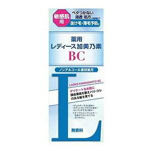 ※パッケージデザイン等は予告なく変更されることがあります。予め御了承下さい。【商品特徴】 ●ノンアルコール処方で、頭皮環境を整えることでふけやかゆみを防ぐ敏感肌用育毛剤。 ●3種の有効成分を配合し、頭皮を健やかに保ちハリ・コシのある髪を育てます。 ●水のような使い心地でべたつかない浸透処方。(※角質層まで) ●9つの無添加(アルコール、メントール、シリコン、パラベン、着色料、香料、紫外線吸収剤、合成ポリマー、プロピレングリコール) 【成分】 有効成分：塩酸ピリドキシン、グリチルリチン酸ジカリウム、セファランチン その他の成分：水、ポリオキシエチレン硬化ヒマシ油、ポリオキシブチレンポリオキシエチレンポリオキシプロピレングリセリルエーテル(3B.O.)(8E.O.)(5P.O.)、フェノキシエタノール、クエン酸ナトリウム、モノオレイン酸ポリオキシエチレンソルビタン(20E.O.)、N-ラウロイルサルコシンイソプロピル、海藻エキス(1)、ダイズエキス、1.3-ブチレングリコール、天然ビタミンE、クエン酸、エデト酸二ナトリウム、ヒアルロン酸ナトリウム(2)、N-ステアロイルフィトスフィンゴシン 【効能・効果】育毛、ふけ、かゆみ、脱毛の予防、病後・産後の脱毛、養毛、薄毛、毛生促進、発毛促進 【内容量】150ml 【使用方法】 ・適宜、適量を頭皮にふりかけて、よくマッサージしてください。 ・洗髪する、しないにかかわらず朝と夜1日2回のご使用をおすすめします。 ※洗髪後は、タオルなどで半乾きぐらいまで髪の水気をとってからご使用ください。 ・1回の使用量は頭皮がしっとりぬれる程度がめやすです。 ・1本(150ml)は1日2回でおよそ20日間ご使用いただけます。 【使用上の注意】 ・皮膚に異常が生じていないかよく注意してご使用ください。 ・皮膚に合わないとき即ち次のような場合には、使用を中止してください。そのまま使用を続けますと症状を悪化させることがありますので、皮膚科専門医等にご相談されることをおすすめします。 (1)使用中、赤味、はれ、かゆみ、刺激、色抜け(白斑等)や黒ずみ等の異常が現れた場合 (2)使用した皮膚に、直射日光があたって上記のような異常が現れた場合 ・傷やはれもの、しっしん等、異常のある部位にはお使いにならないでください。 ・目にはいったときは、すぐにきれいな水で洗眼してください。 ・本品は頭部用です。他の部位には使用しないでください。 ・使用後は必ずしっかりキャップをしめてください。 ・乳幼児の手の届かないところに保管してください。 ・極端に低温または高温の場所、直射日光のあたる場所には保管しないでください。 ・皮膚の弱い方、アレルギーを起こしやすい方は、使用前に上腕の内側に本品を少量塗布し、24時間そのままにして皮膚に異常がないことを確かめてからご使用ください。 【区分】医薬部外品 【原産国】日本 ■発売元：加美乃素本舗 651-0055 兵庫県神戸市熊内橋通3丁目3番25号 0120-4697-88 広告文責くすりの勉強堂 0248-94-8718