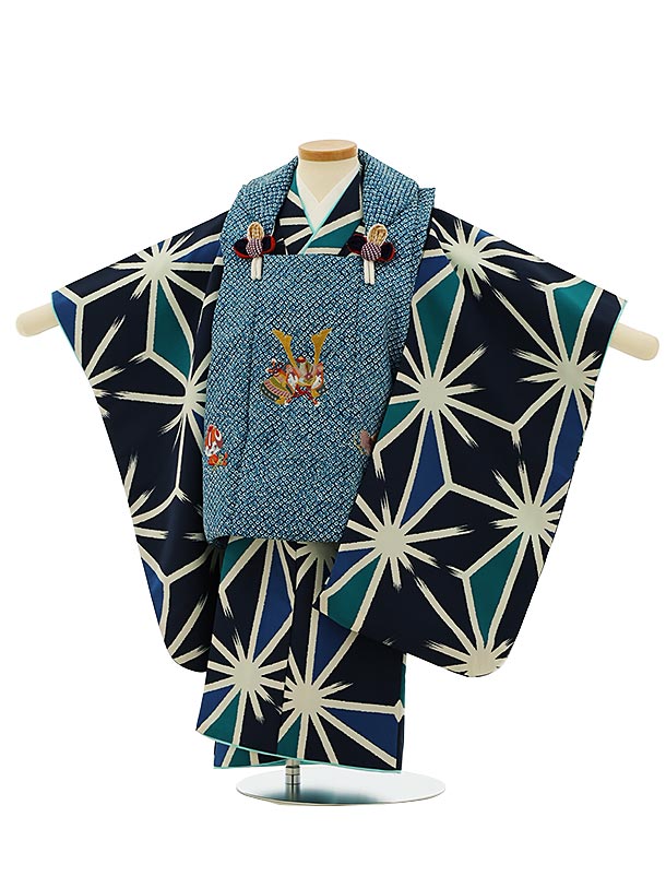 被布 レンタル 男児 七五三 被布 着物 レンタル 七五三 2773ブルー地兜刺繍x紺変わり麻の葉柄 3歳男の子 七五三 男児 着物 3歳 子供 きもの 被布 ...