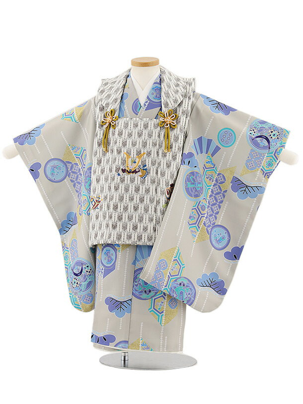 ■七五三レンタル一覧はこちらからどうぞ※商品の色については画面を表示するモニターによって実際と多少異なる場合がございます。ご了承下さいませ。 商品詳細 ［七五三レンタル］ ■素材:化繊 ■身丈:76cm 肩裄:41cm 袖丈:56cm※標準サイズに調整済みです。※簡単なサイズ調整(腰紐にて)が必要な場合があります。※小物は着物に合わせてコーディネートさせていただきます。※総柄のため柄の出方が写真と少し異なる場合がございます。箱タイプでの配送となります。 身長 90〜100cm前後 サイズ等について詳しくは 《京都かしいしょう》まで メールにてお問い合わせ下さい。 【送料無料（北海道・沖縄・一部離島を除く）】七五三レンタル料金最安値に挑戦！ ※システム上、カレンダーが「×」でもご注文は可能ですが、ご予約をお取りすることが出来ません。 ご利用日が「○」の商品からご注文下さい。 尚、ご予約の確定は「【京都かしいしょう】ご注文内容のご案内」メールにてお知らせいたします。