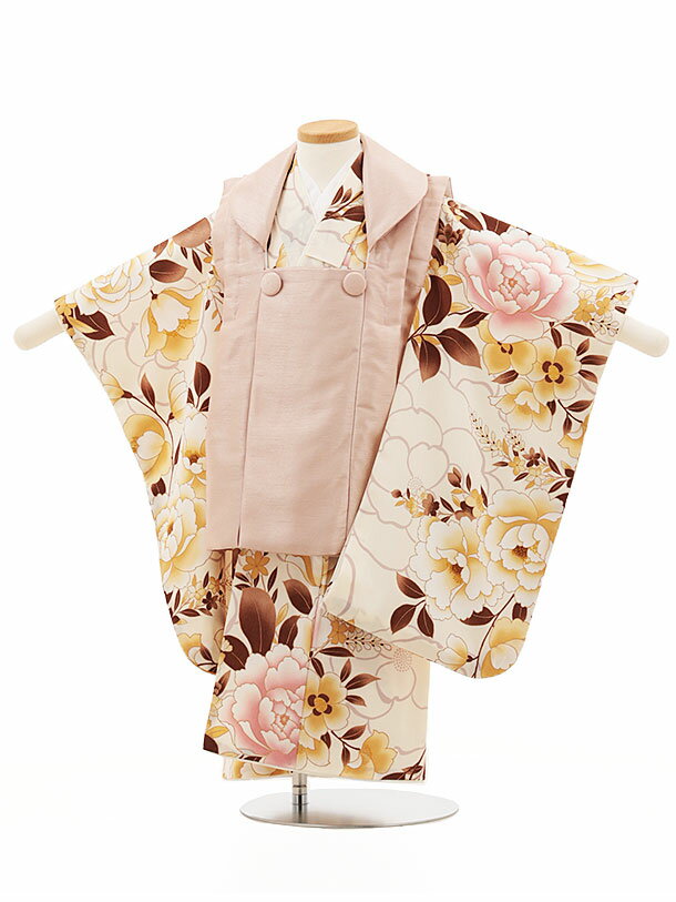 ■七五三レンタル一覧はこちらからどうぞ※商品の色については画面を表示するモニターによって実際と多少異なる場合がございます。ご了承下さいませ。 商品詳細 ［七五三レンタル］ ■素材：ポリエステル100％ ■身丈：76cm　肩裄：40cm　袖丈：57cm 3歳の標準サイズに調整済みです。 身長90cm〜100cm位 ※簡単なサイズ調整（腰紐にて）が必要な場合があります。※小物は着物に合わせてコーディネートさせていただきます。 ※箱タイプでの配送になります。 七五三サイズ等について詳しくは 《京都かしいしょう》まで メールにてお問い合わせ下さい。 【送料無料（北海道・沖縄・一部離島を除く）】七五三レンタル料金最安値に挑戦！ ※システム上、カレンダーが「×」でもご注文は可能ですが、ご予約をお取りすることが出来ません。 ご利用日が「○」の商品からご注文下さい。 尚、ご予約の確定は「【京都かしいしょう】ご注文内容のご案内」メールにてお知らせいたします。